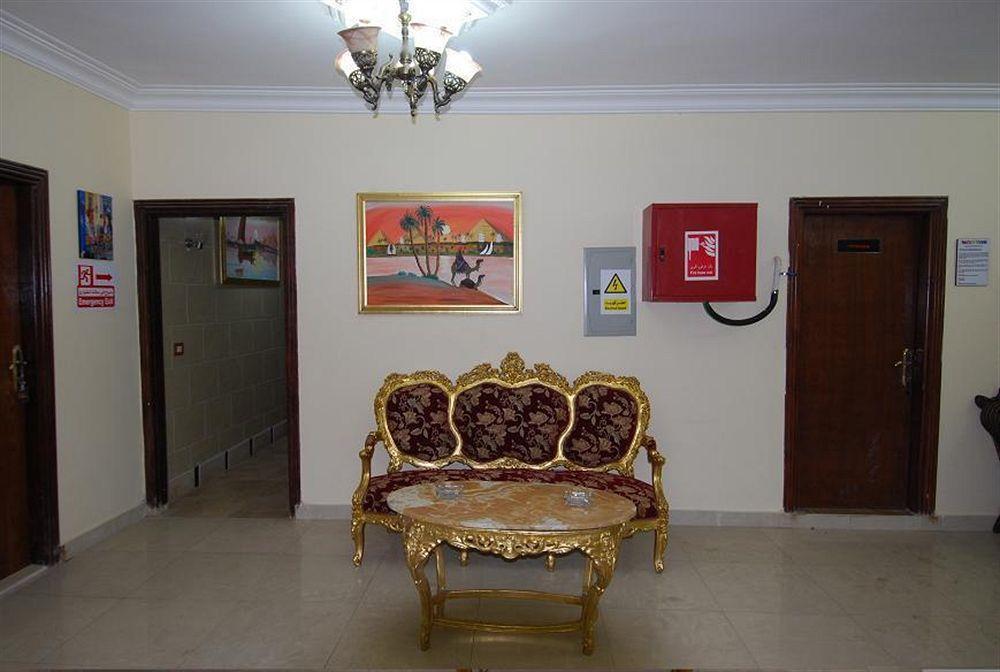 Pyramids Inn Hotel Kafret el-Gabal Exteriör bild